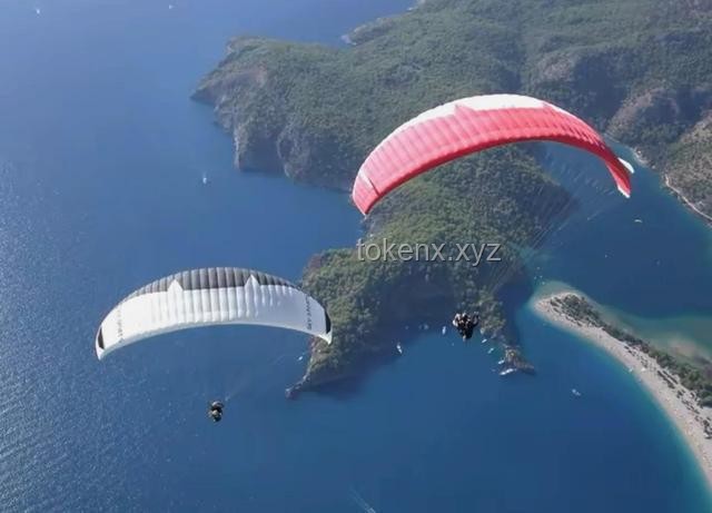 男子玩滑翔伞被吸至高空问题解决方案